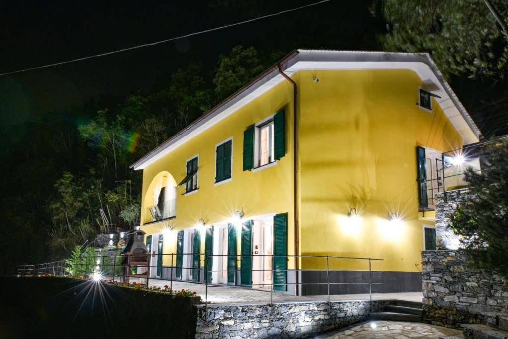 Vespa Apartments Moneglia Buitenkant foto