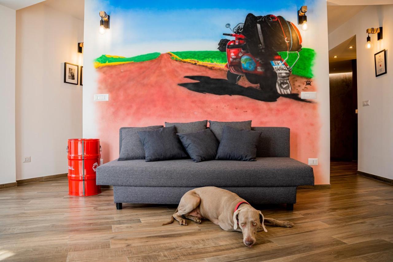 Vespa Apartments Moneglia Buitenkant foto