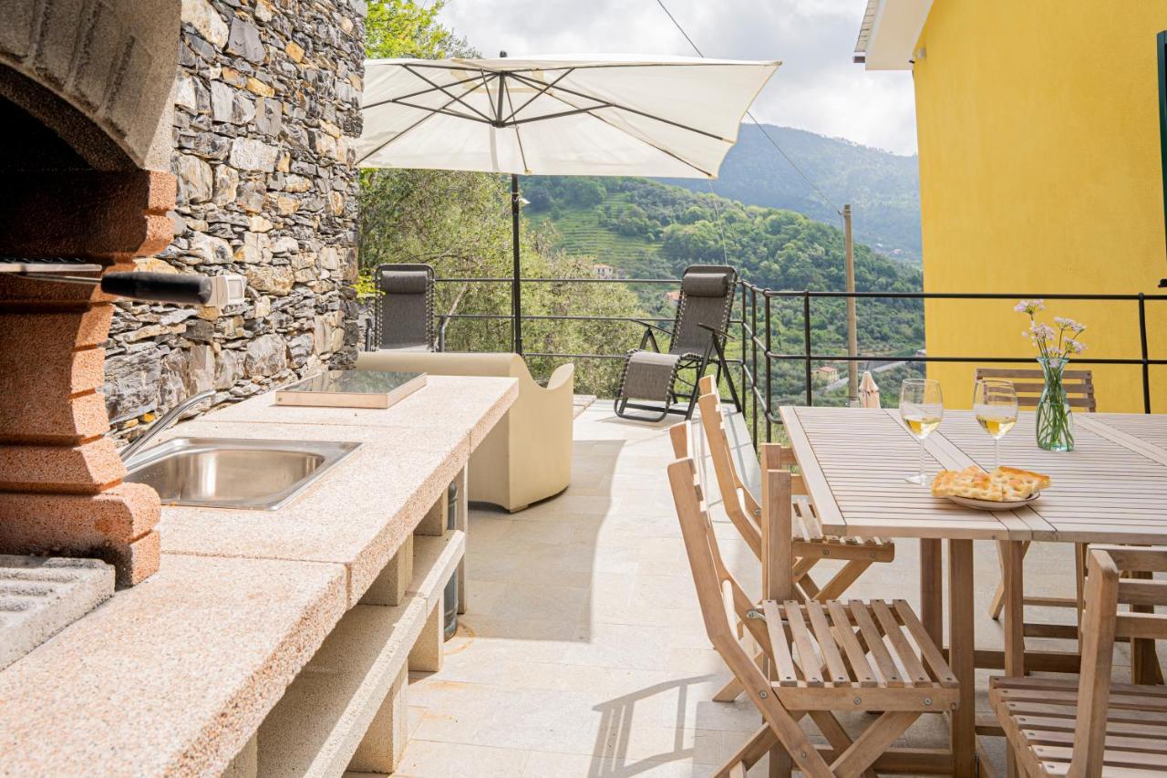 Vespa Apartments Moneglia Buitenkant foto